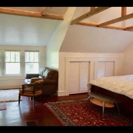 Country House On 1 Acre 4 Beds Great For Events Or A Quiet Weekend! Independence Exterior foto