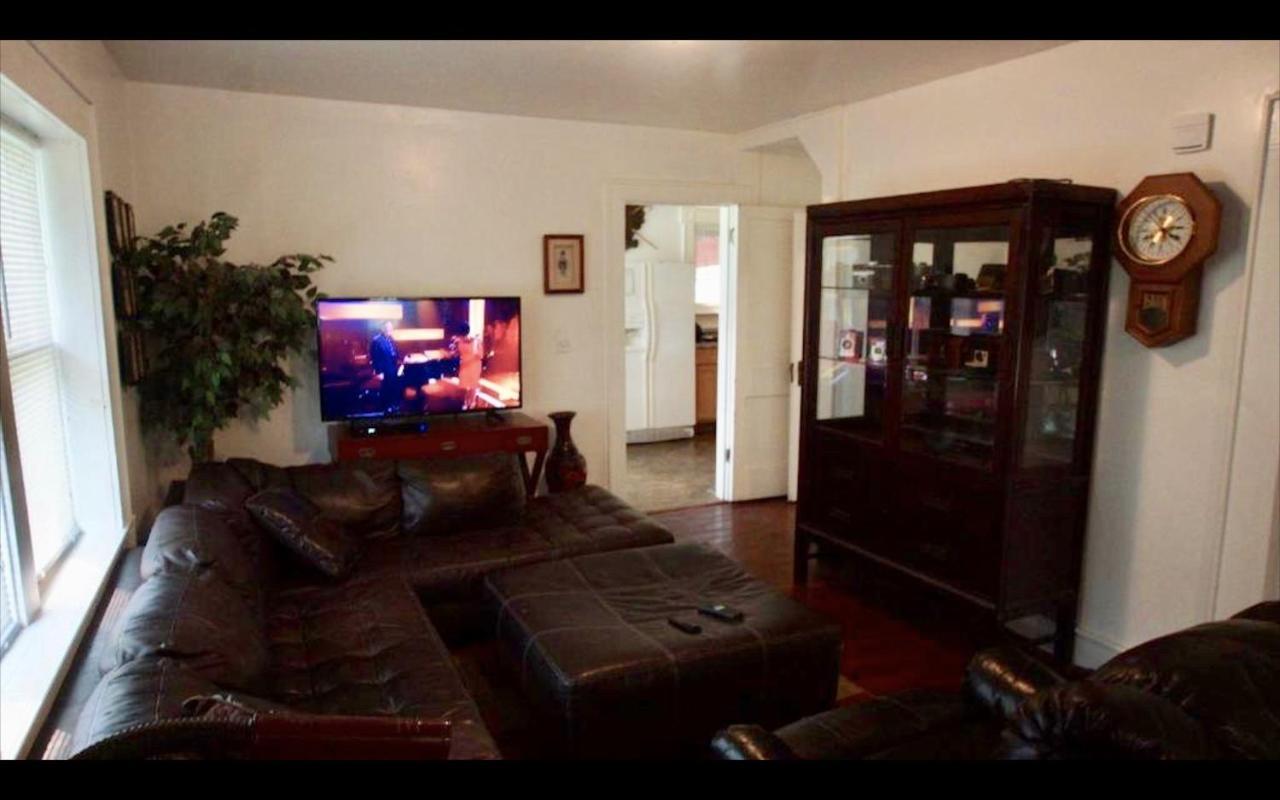 Country House On 1 Acre 4 Beds Great For Events Or A Quiet Weekend! Independence Exterior foto